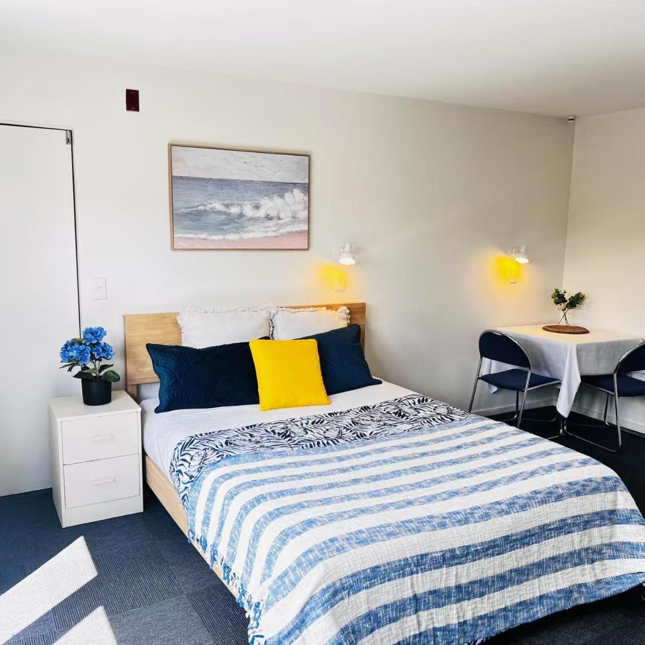 Aaa Northlands Motel Christchurch Exterior photo